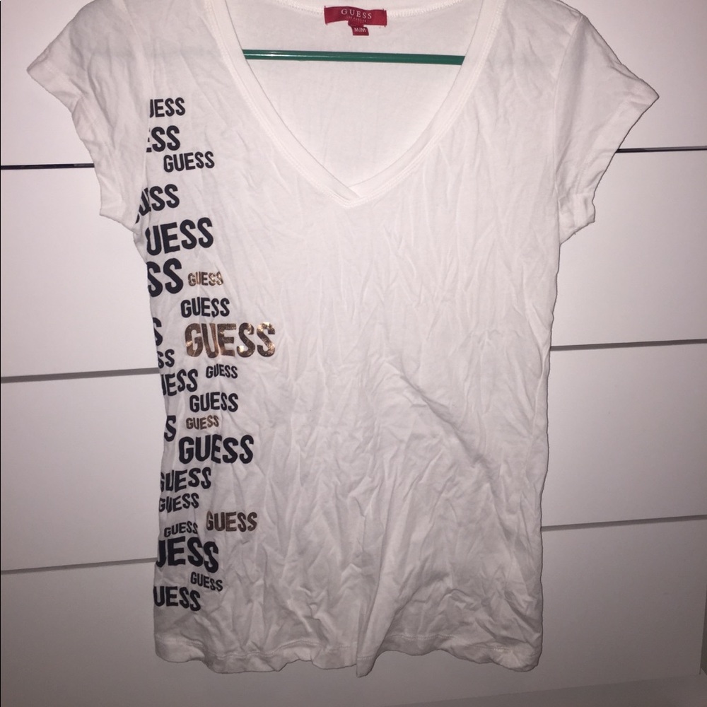 guess t shirt